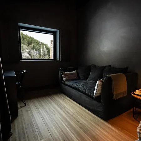 فندق Les Pardines 1819 Mountain &
