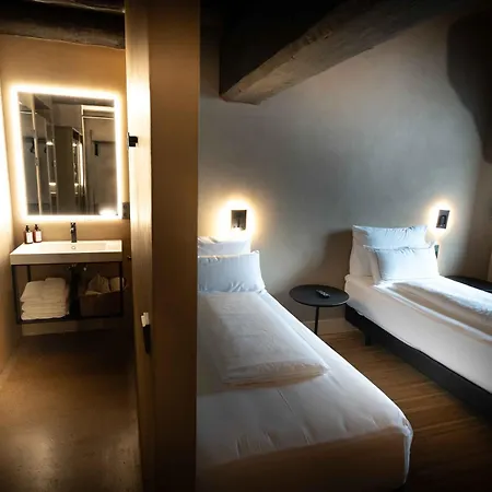 Les Pardines 1819 Mountain & Hotel Encamp