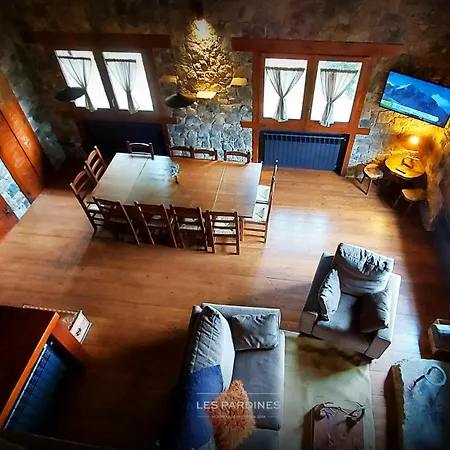 Les Pardines 1819 Mountain & 4* Encamp