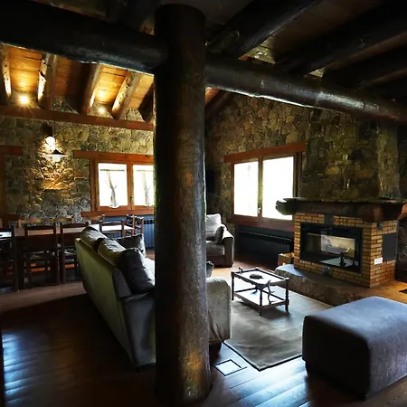 Les Pardines 1819 Mountain & 4* Encamp