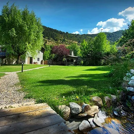 Les Pardines 1819 Mountain & Hotel Encamp